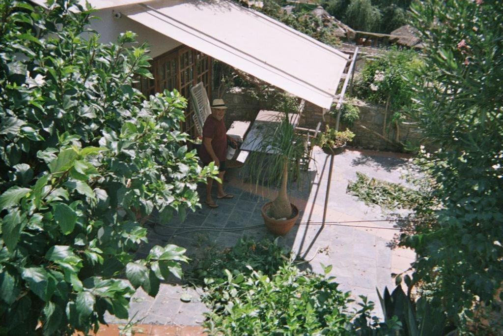 Roditses Beach Sea Front Apartments Samos Town Exterior foto