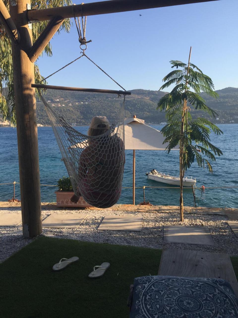 Roditses Beach Sea Front Apartments Samos Town Exterior foto